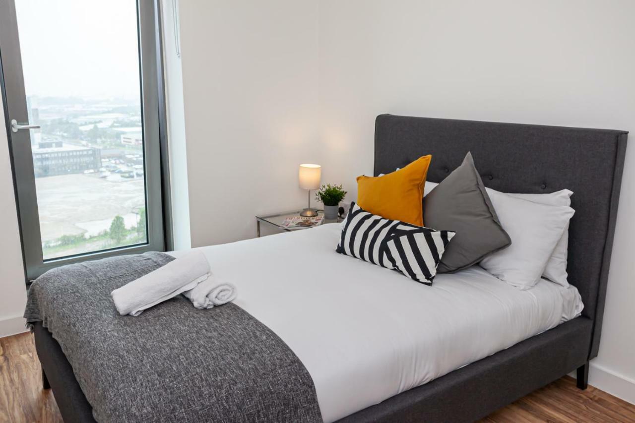 X1 Apartments Salford Quays Bagian luar foto
